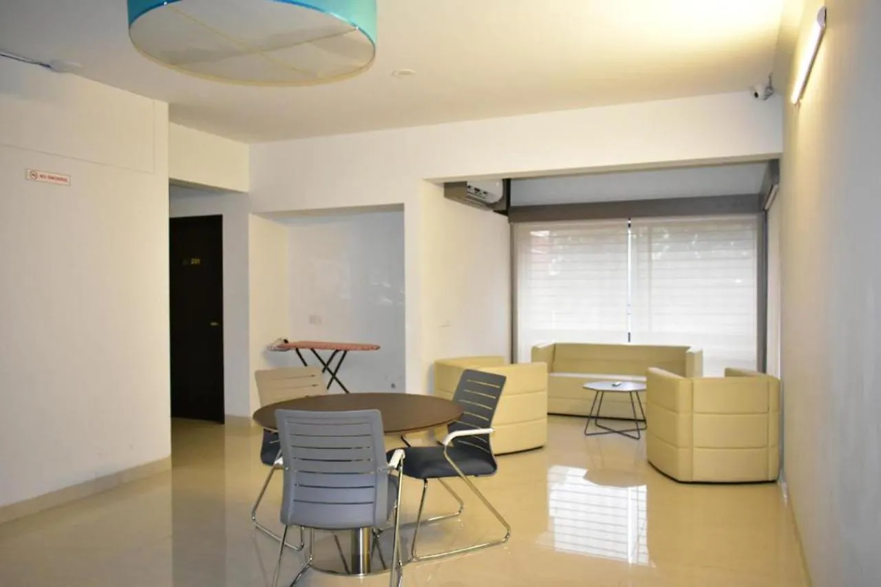 Spring Hill Apartments Dhaka Hotel